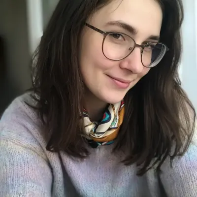 Полина